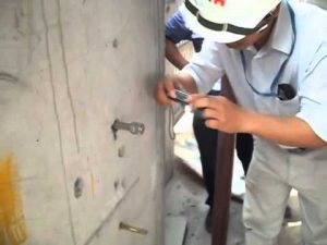 Khoan cấy bu lông. Quý khách liên hệ. 09 333 777 48